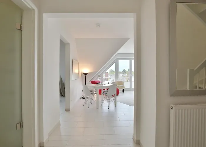 Wolburg Wolburgstrasse 16 11 *